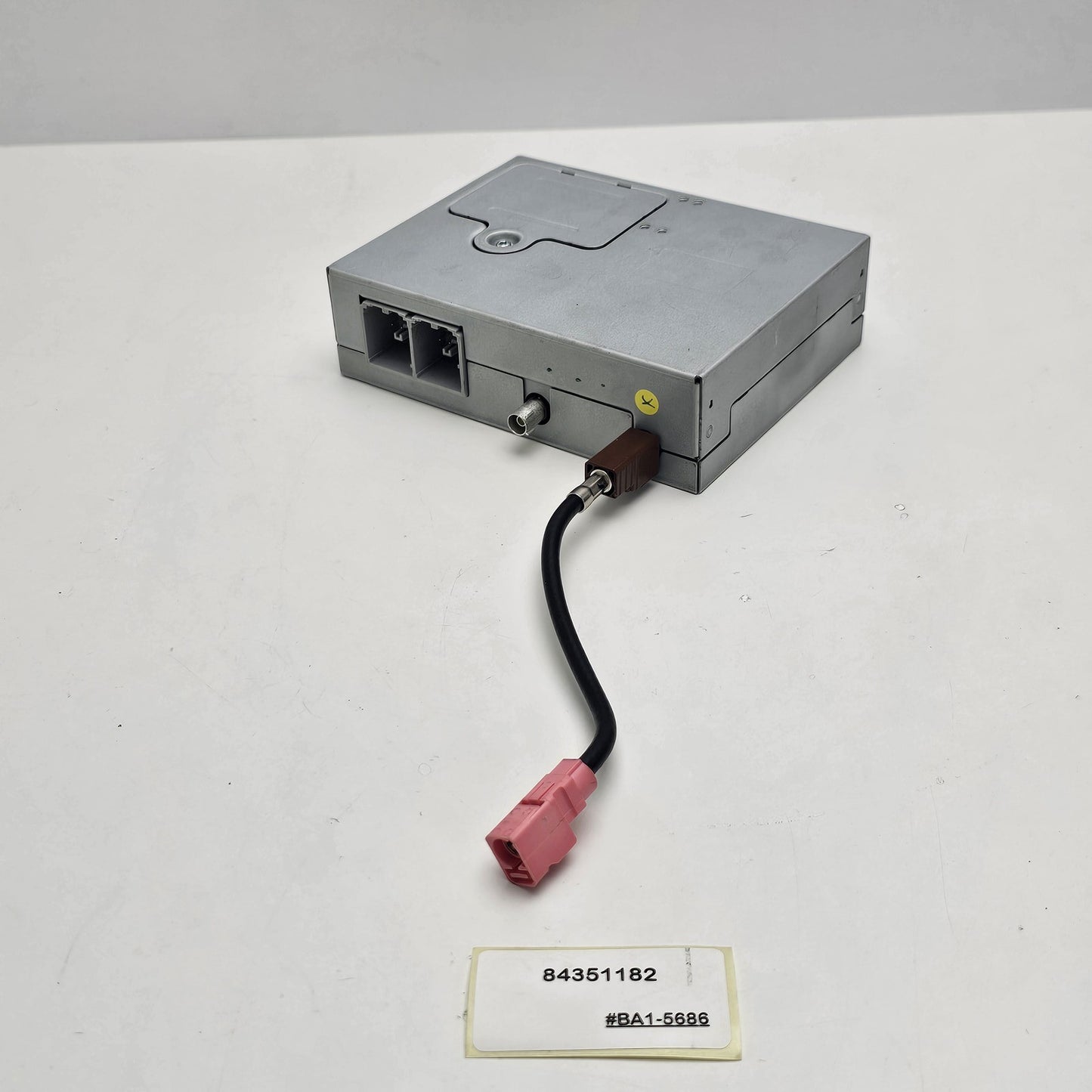 2016-2019 Cadillac CTS-V Communication Control Module 84351182