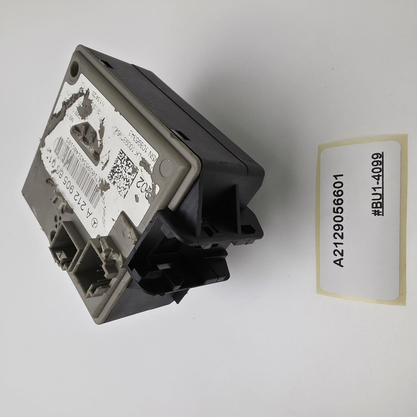 2012-2014 Mercedes W212 Key Reader Ignition Lock Control Module A2129056601