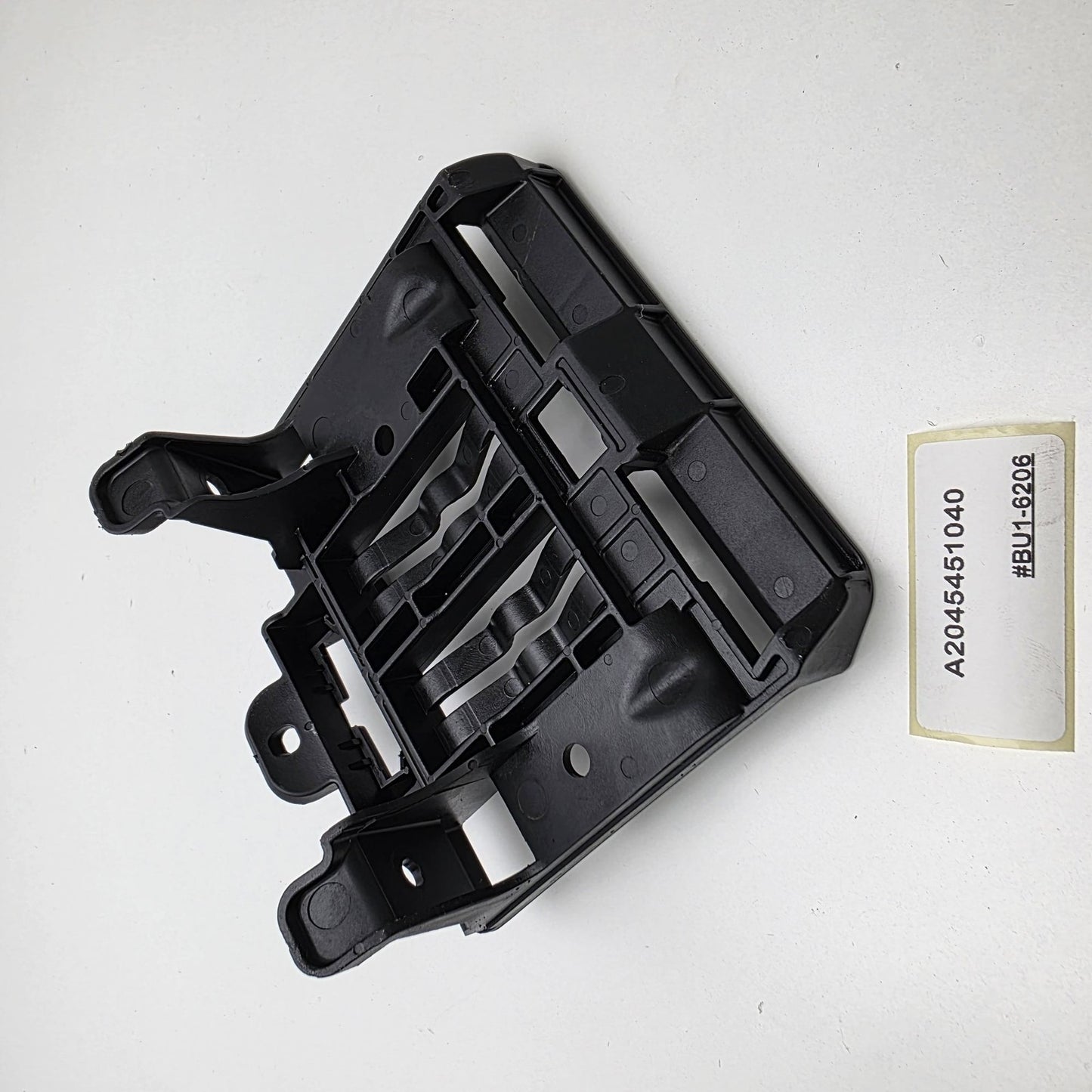 2008-2011 Mercedes-Benz C-Class Media Interface Bracket A2045451040