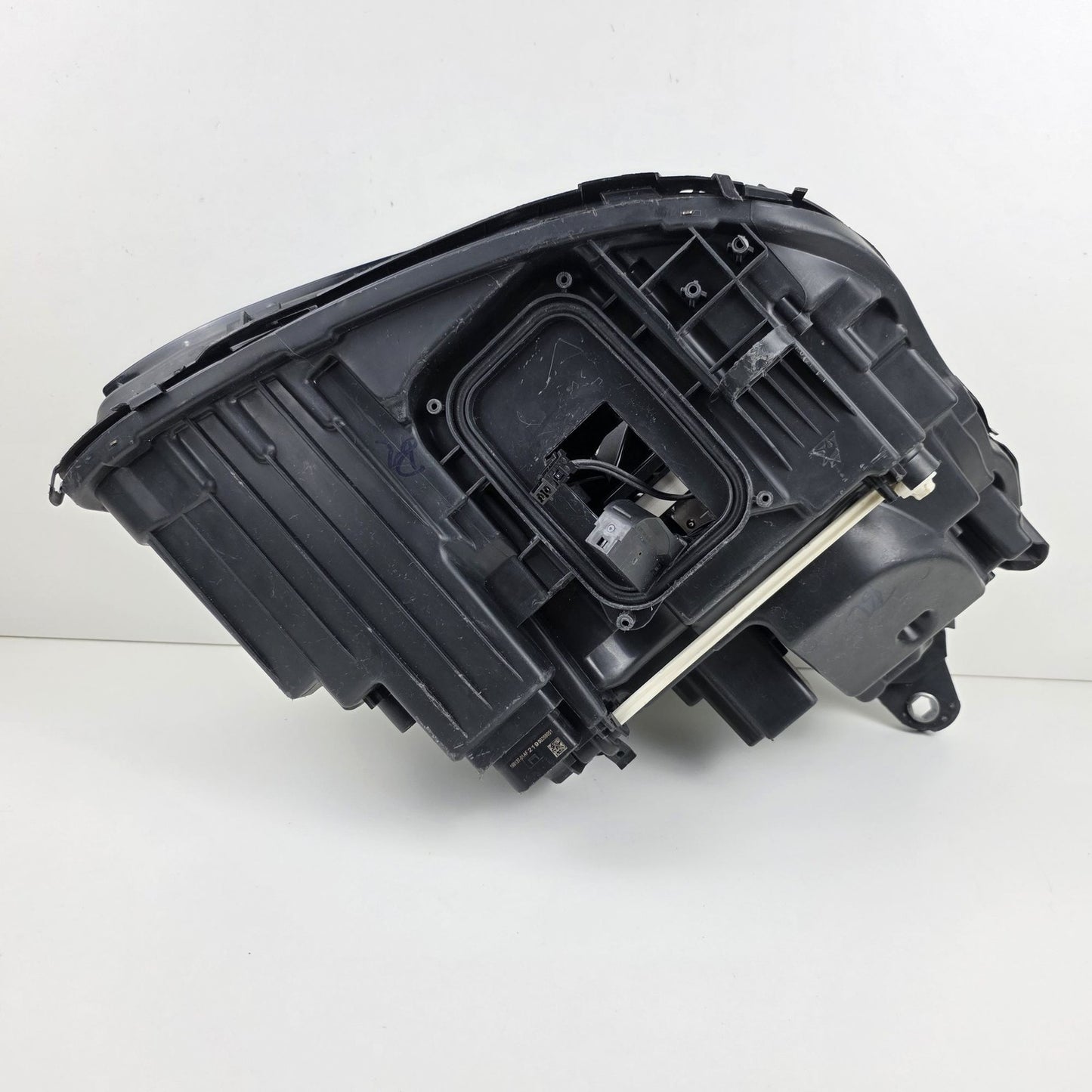 2017-2019 Mercedes-Benz E-Class W213 Left LED Headlight Assembly A2139069303KZ