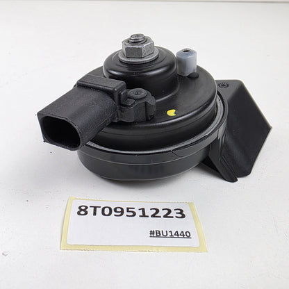 2008-2017 Audi A5 High Note Horn High Tone Frequency OEM 8T0951223
