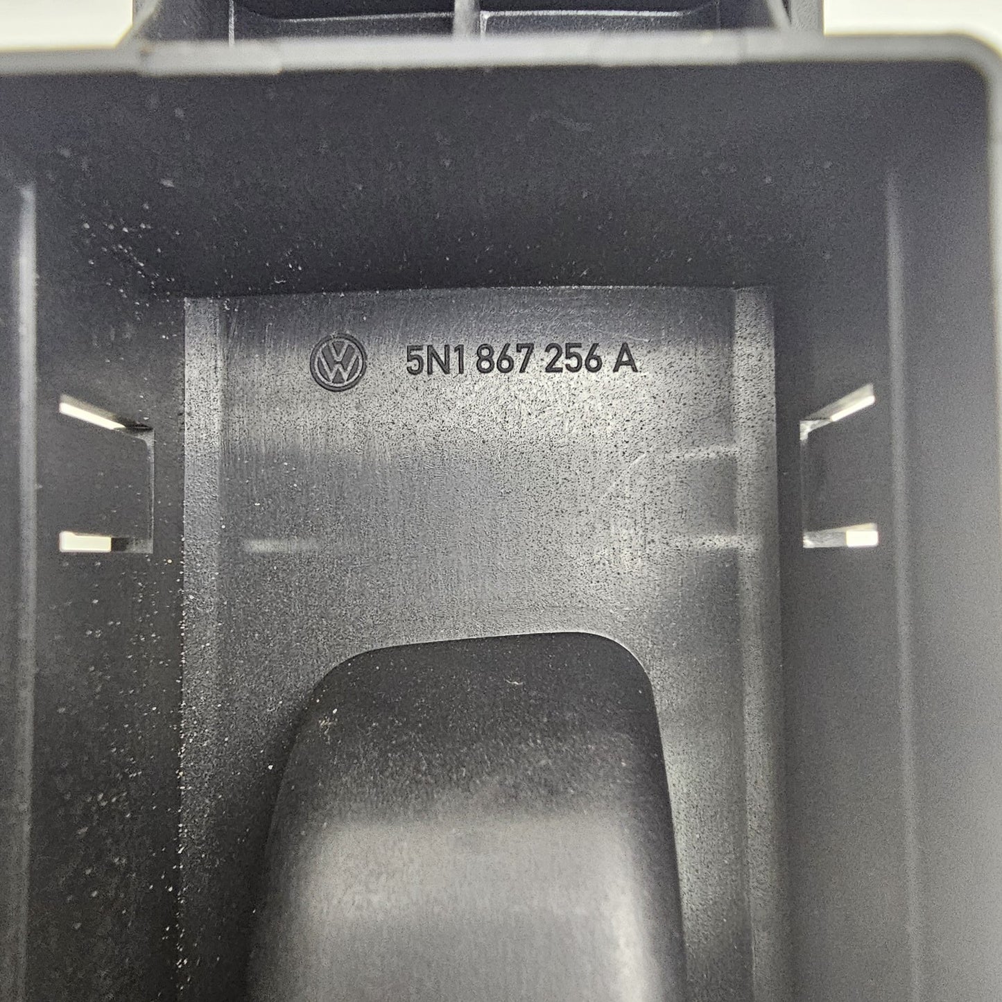 2010-2018 Volkswagen Tiguan Door Window Switch Bezel 5N1867256A