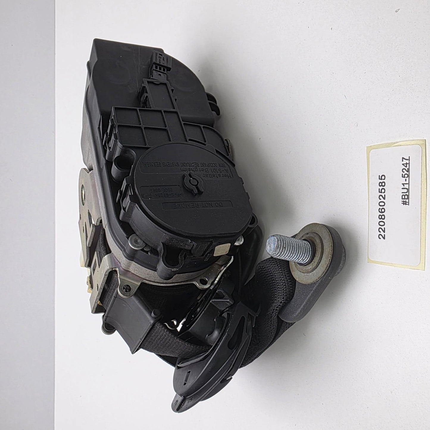 2001-2006 Mercedes-Benz S-Class Front Left Driver Seat Belt 2208602585
