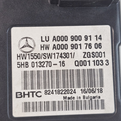 2018 Mercedes-Benz C-Class W205 Climate Control Unit A0009009114