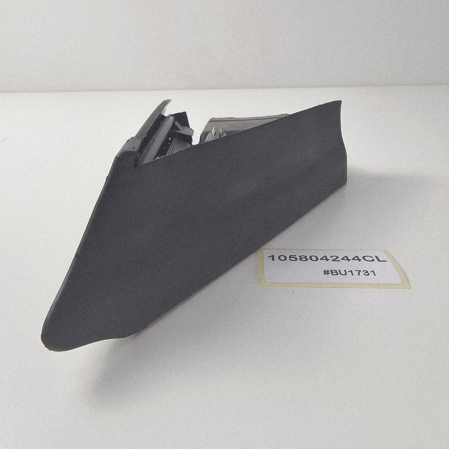 2013-2019 Maserati Ghibli Left Air Vent Cover Trim 105804244CL