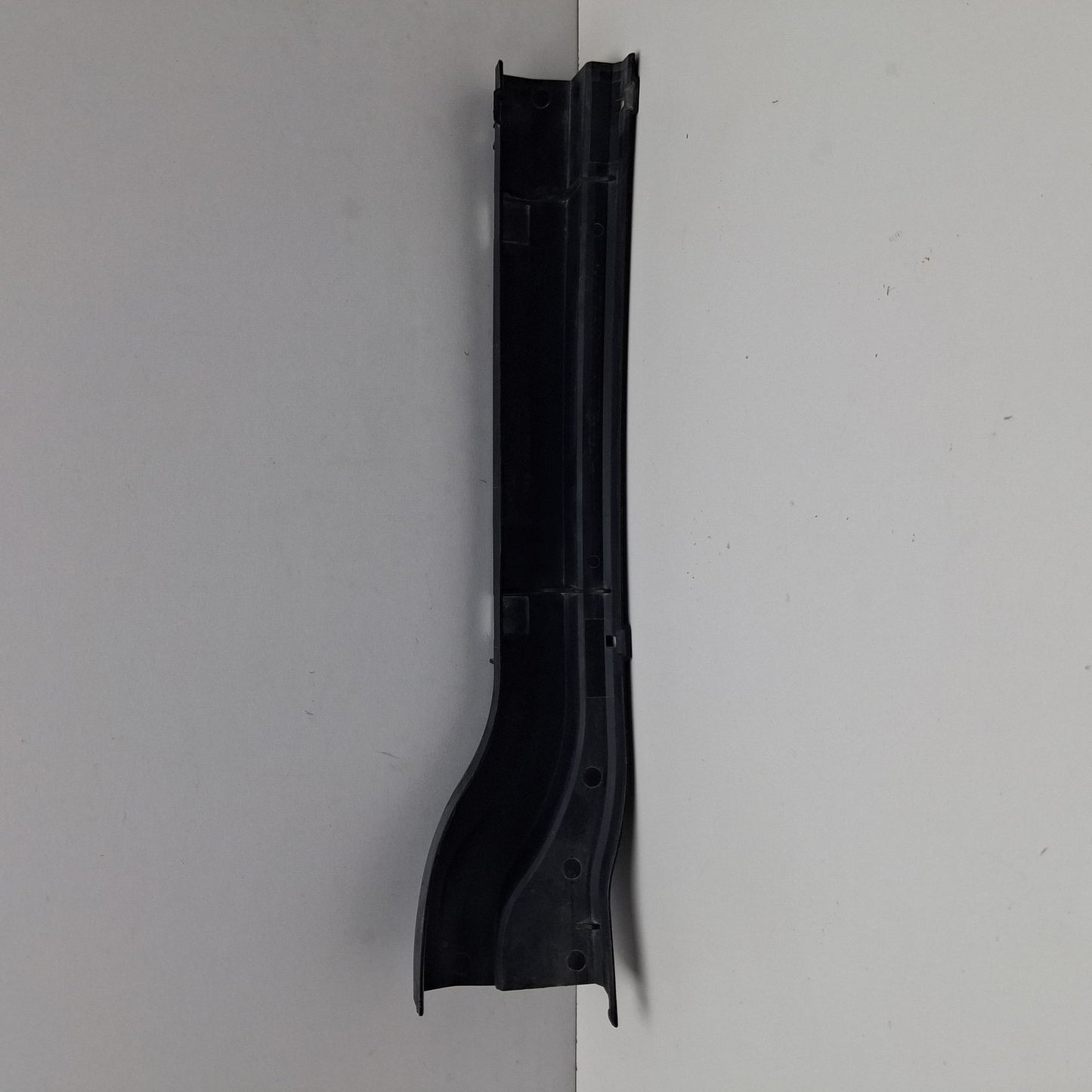 2012-2018 BMW F06 Cable Duct Upper Part 12527622739