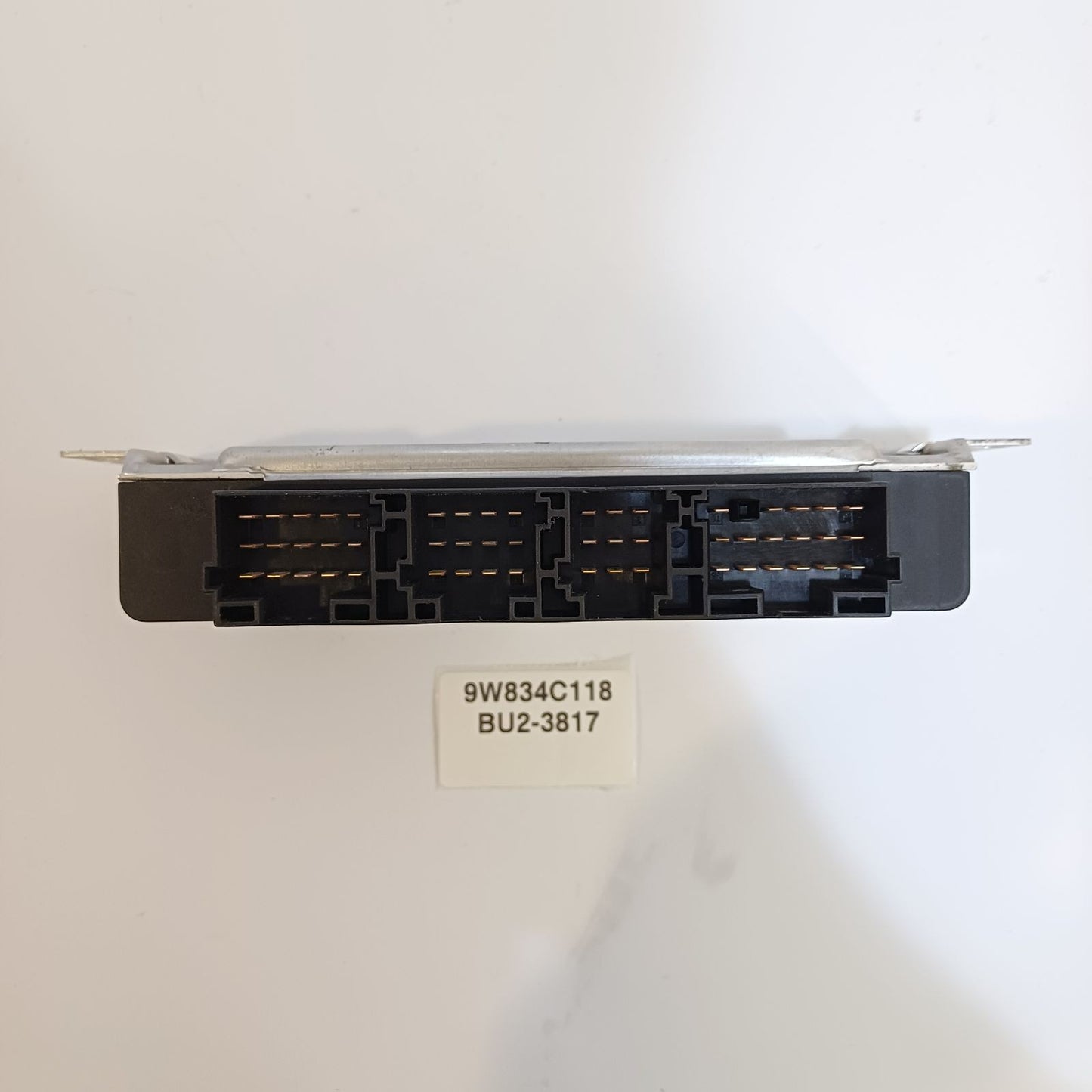 2009-2016 Land Rover Discovery DIFFERENTIAL LOCKING CONTROL MODULE 9W834C118