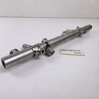 2014-2020 Volkswagen Atlas Fuel Distributor Rail 06K133317H