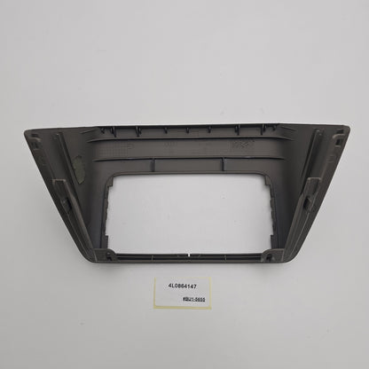 2007-2015 Audi Q7 Rear Console Air Vent Trim Panel 4L0864147