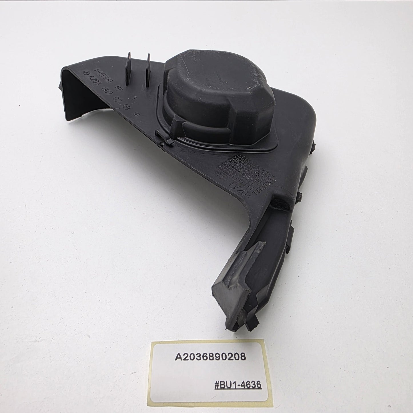 2007 Mercedes-Benz C350 Lower Cover A2036890208