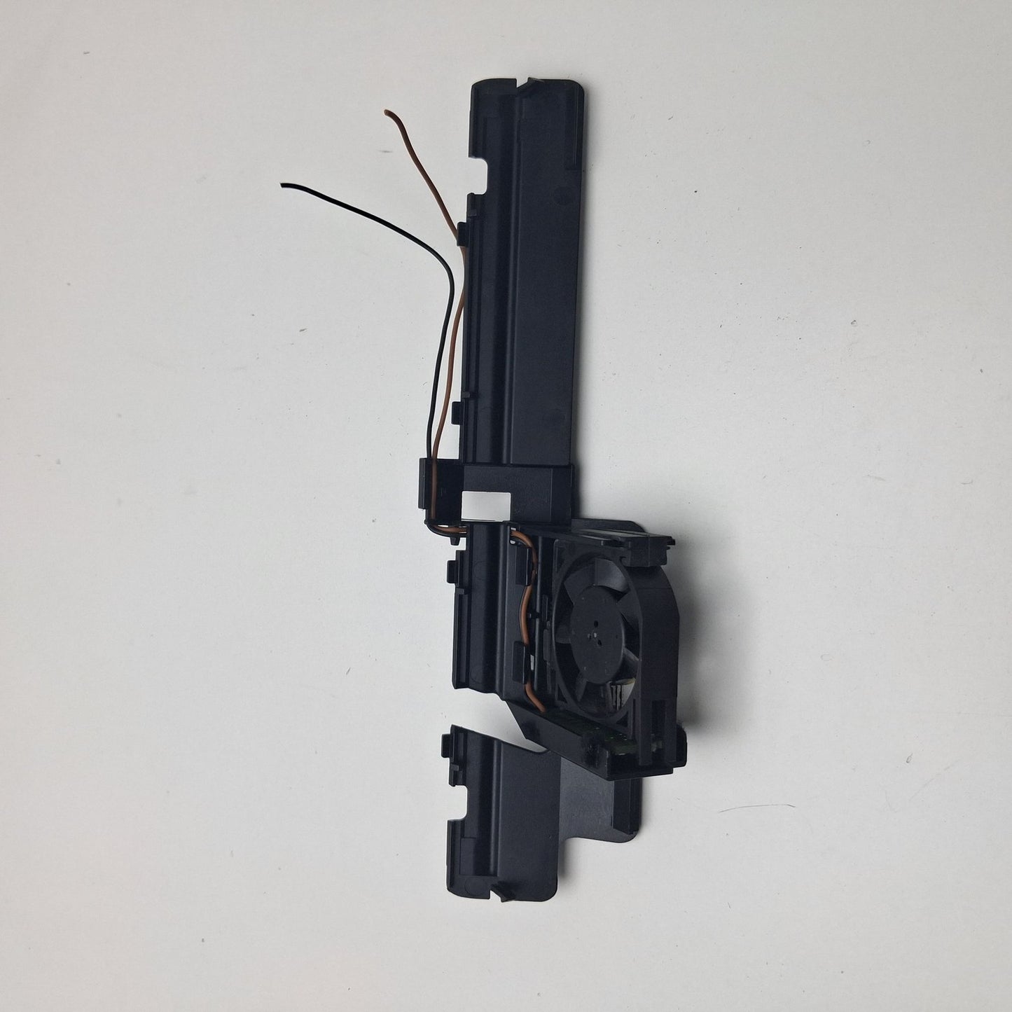 2003 Mercedes-Benz E-Class CD Changer Cooling Fan Motor 2116800572
