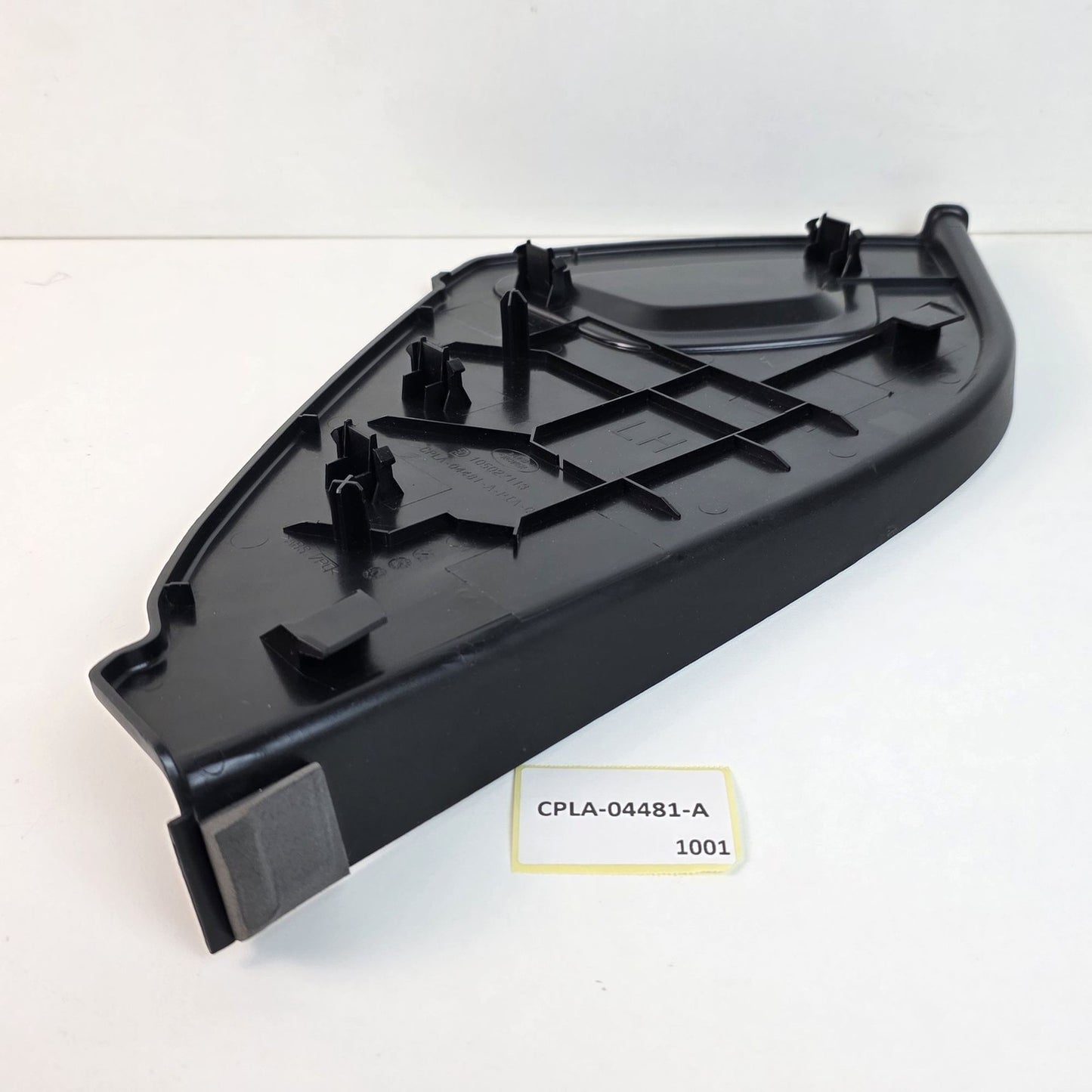 2013-2022 Land Rover Range Rover Dashboard Side End Trim CPLA04481A