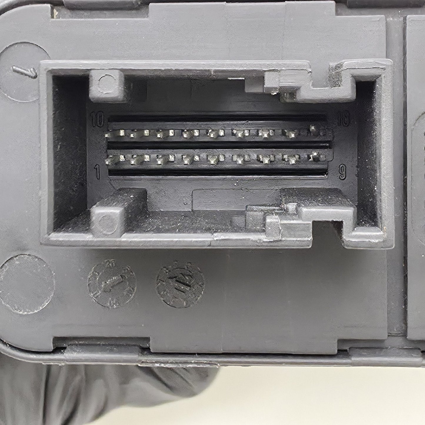 2012-2018 Land Rover Discovery Sport Headlight Control Module HCM 5DF00904179AA