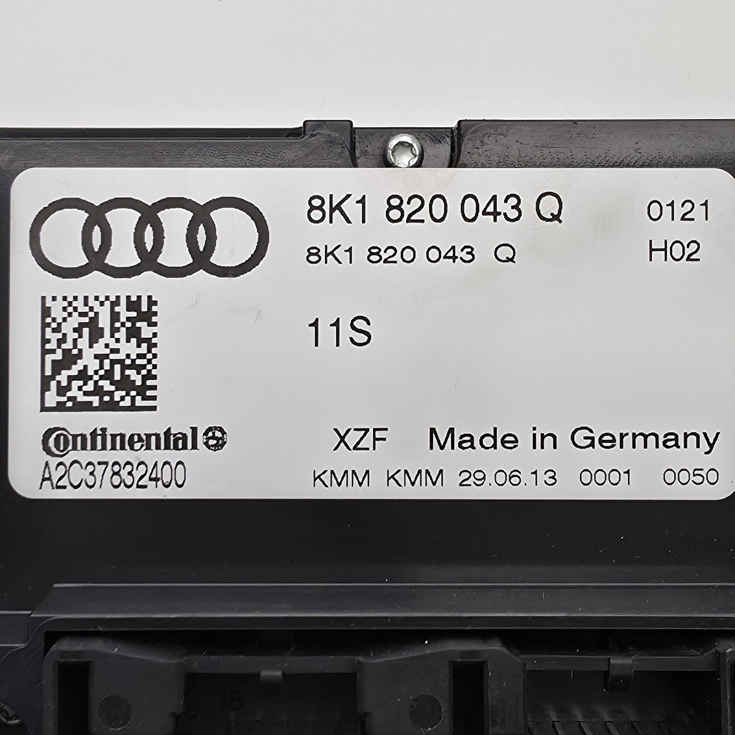 2013-2016 Audi A4 B8 Single Zone A/C Climate Control 8K1820043Q