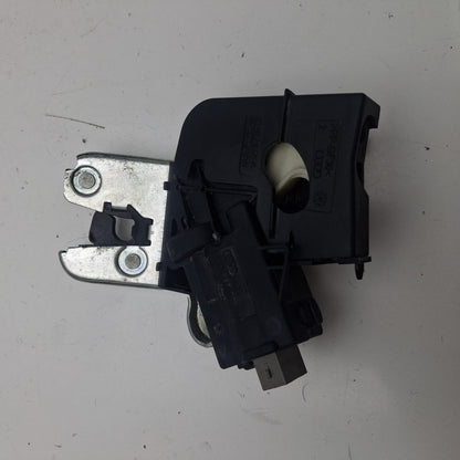Audi A4 Trunk Lock Actuator Motor Rear 4F5827505 Used