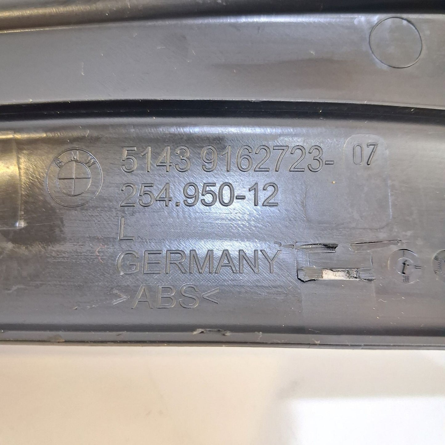 2009-2016 BMW 5 F11 Rear Sill Trim Cover 51439162723