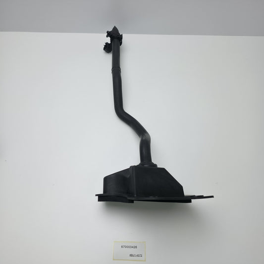 2014-2024 Maserati Quattroporte FRONT WINDSHIELD WATER DRAIN 670003426
