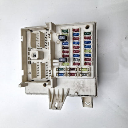 2008-2013 Cadillac CTS Interior Cabin Fuse Box Relay Block 71405031