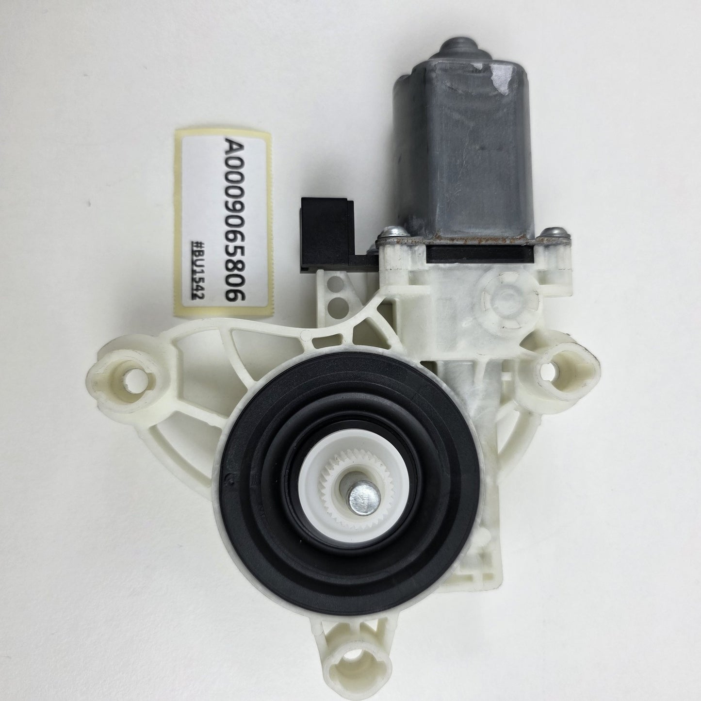 2019-2022 Mercedes-Benz EQB Front Left Door Window Regulator Motor A0009065806