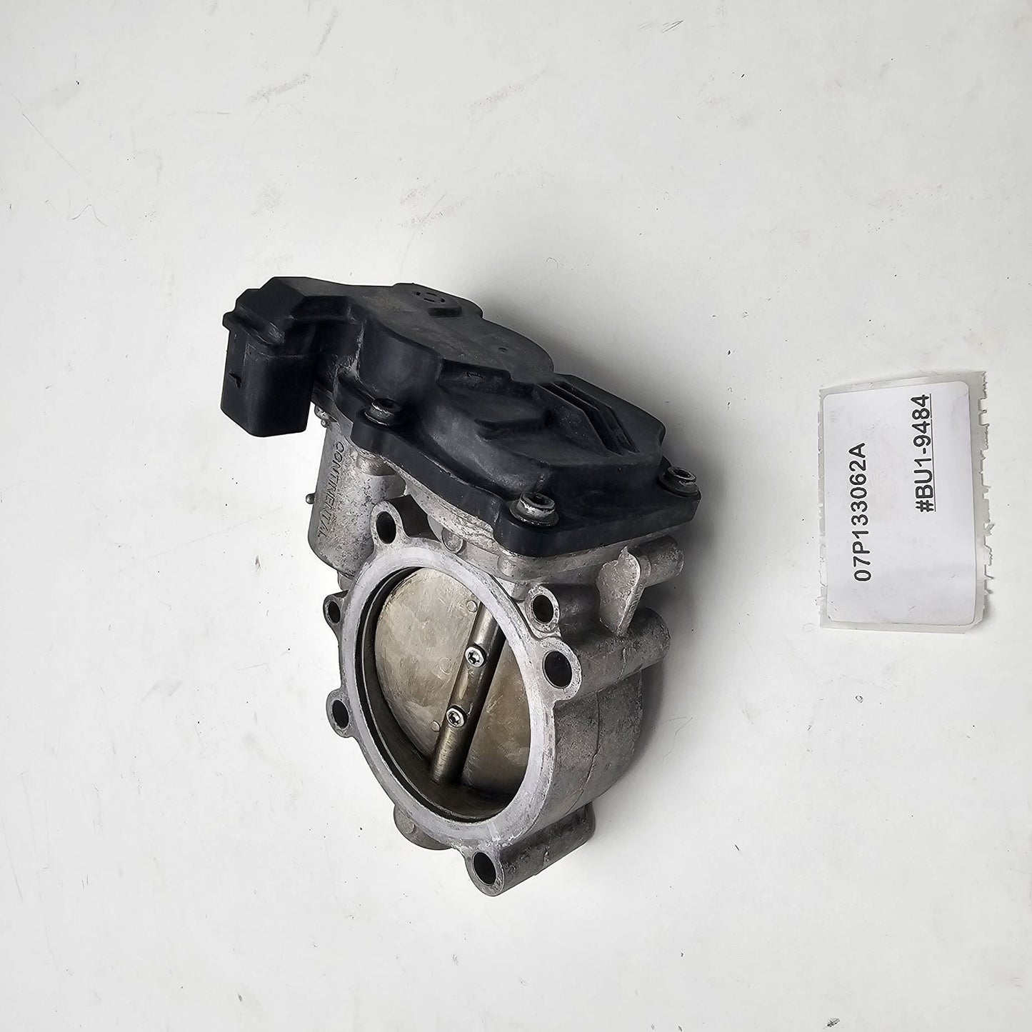 2017-2020 Bentley Bentayga Throttle Body 07P133062A
