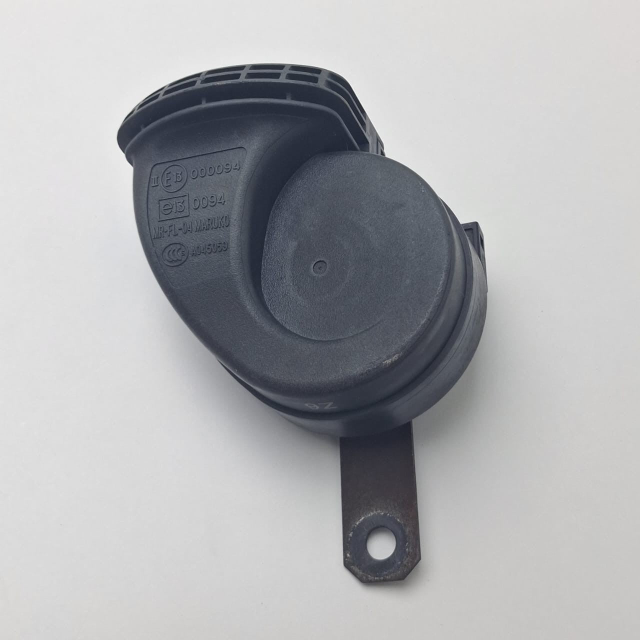 2004-2009 Subaru Legacy Horn Signal E13000094