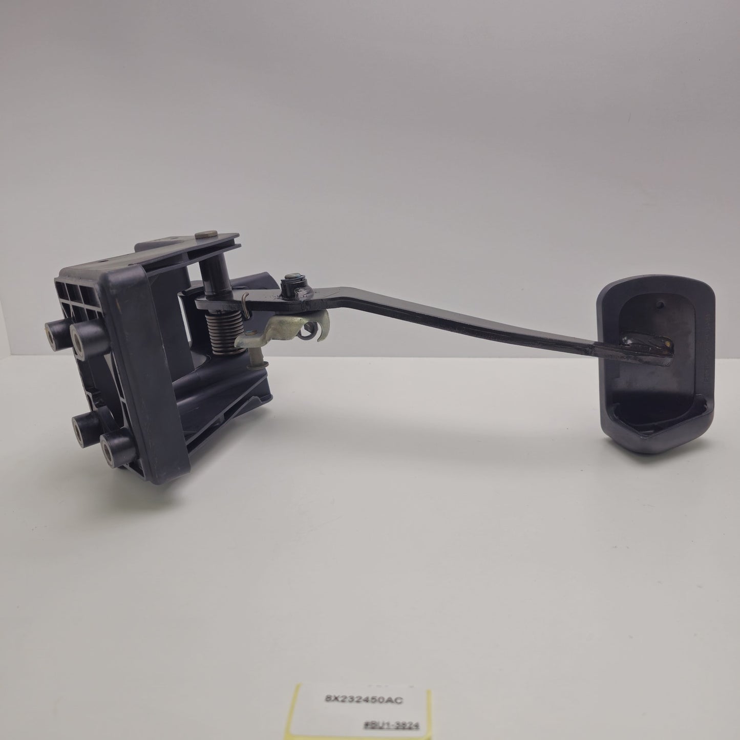 2009-2015 Jaguar XF Brake Pedal Assembly 8X232450AC