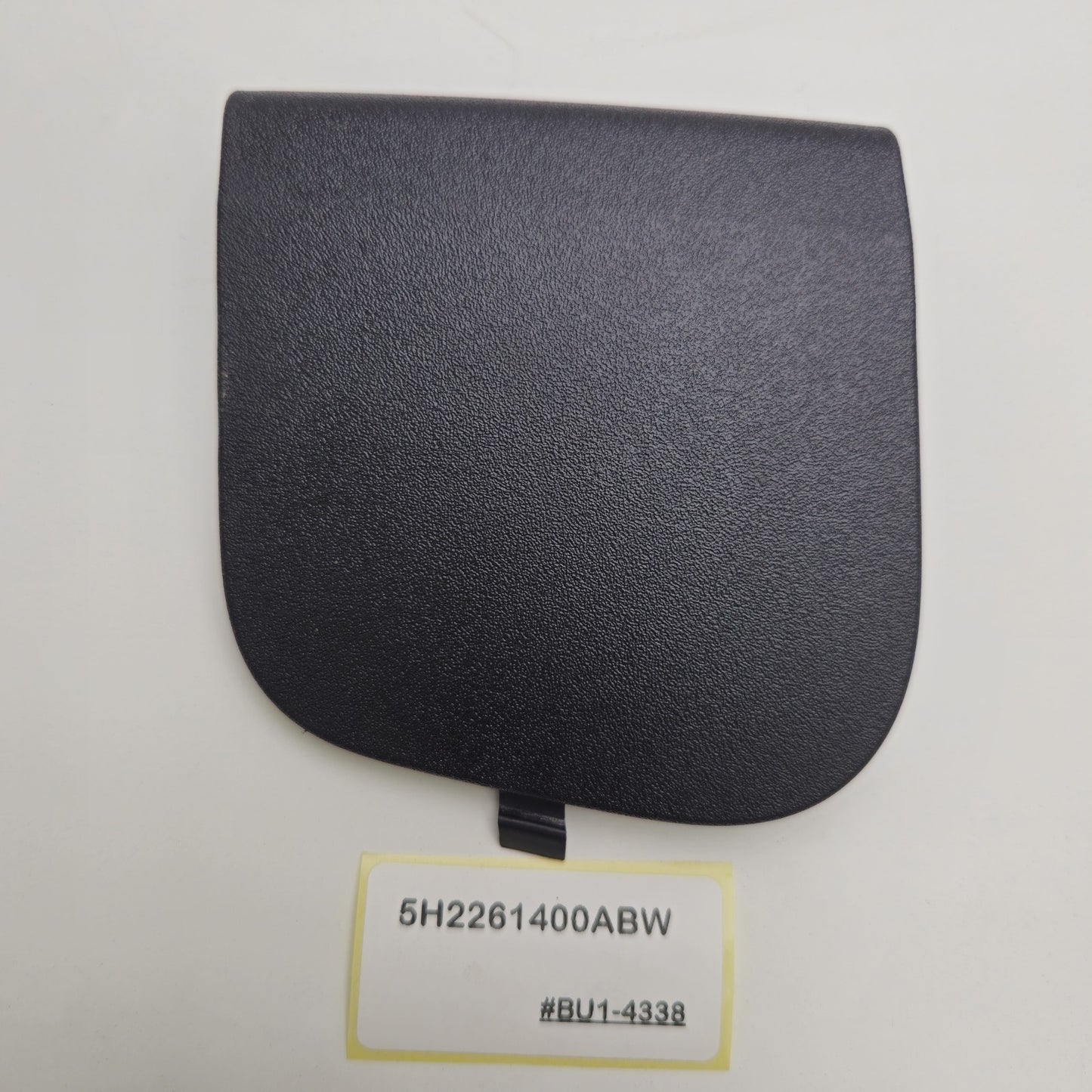2006-2013 Land Rover Range Rover Sport Seat Belt Trim 5H2261400ABW