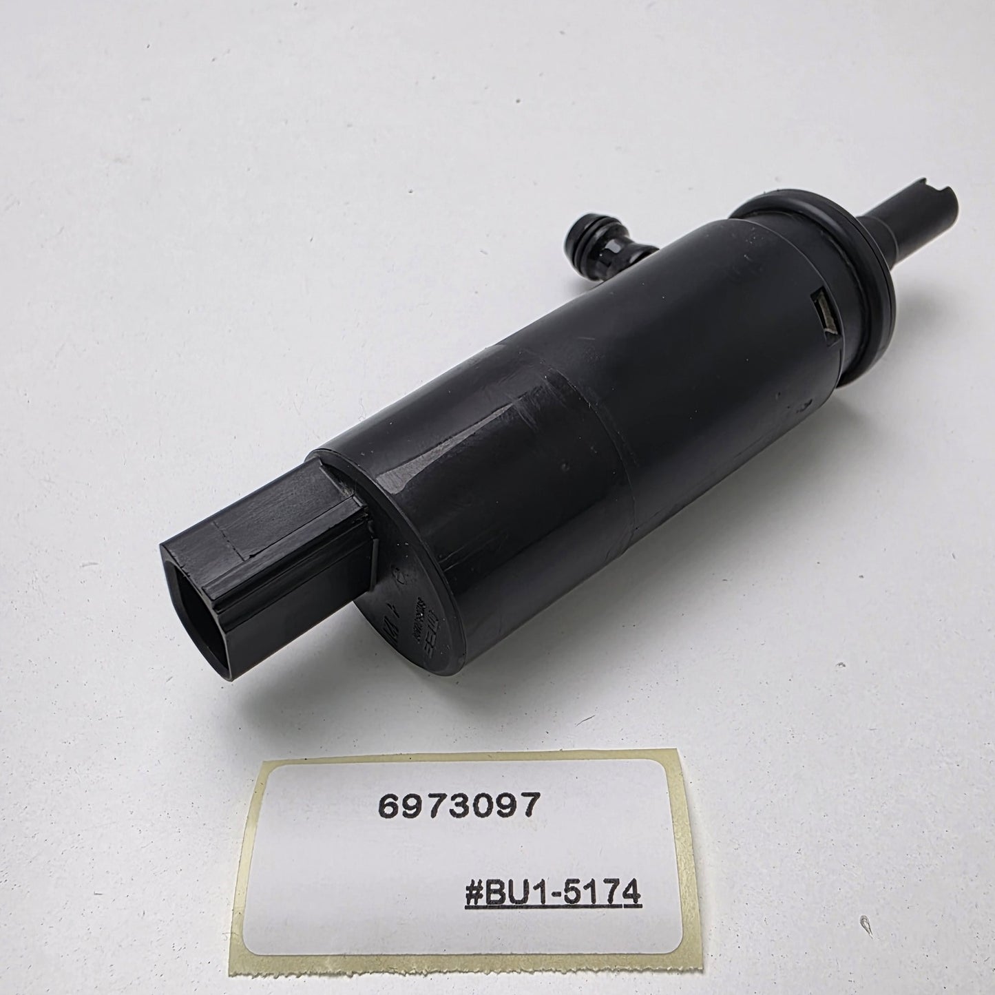 2006 BMW E63 Headlight Washer Fluid Pump 6973097