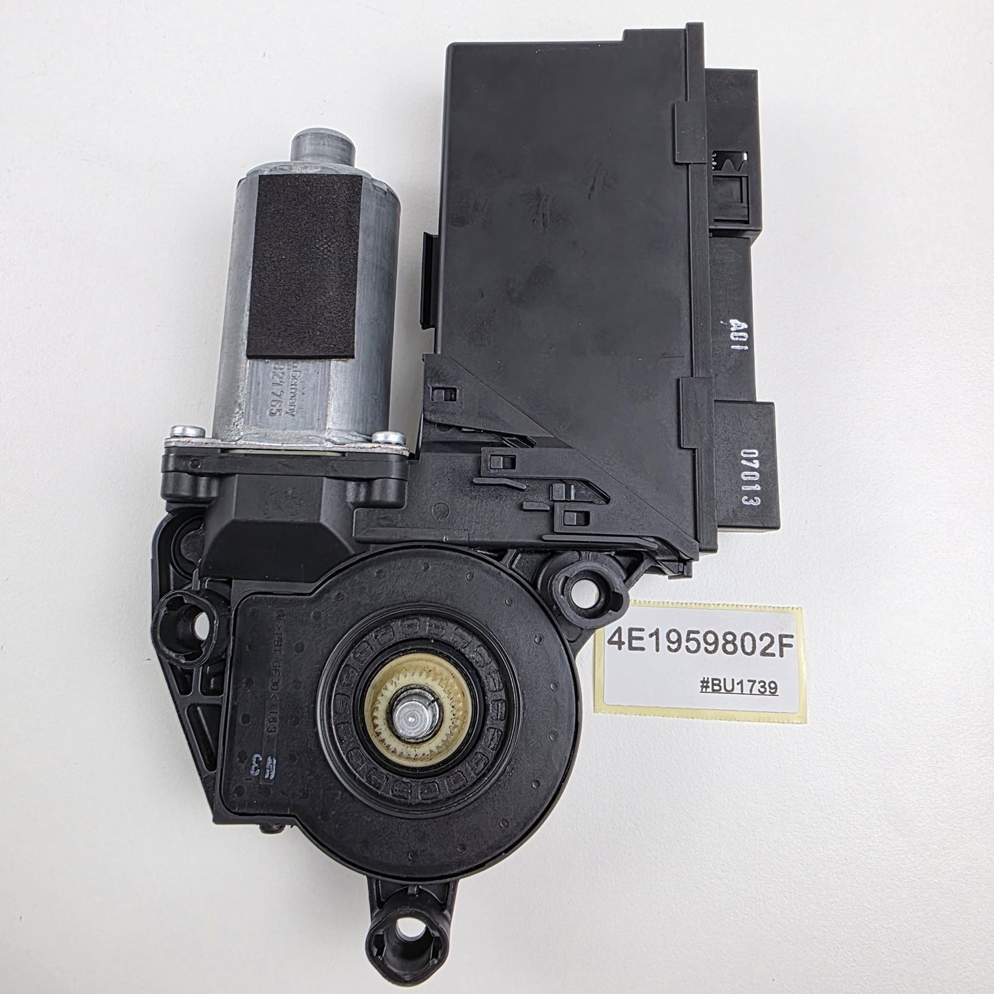 2004-2010 Audi S8 Window Motor Front Door Power Drive Unit 4E1959802F