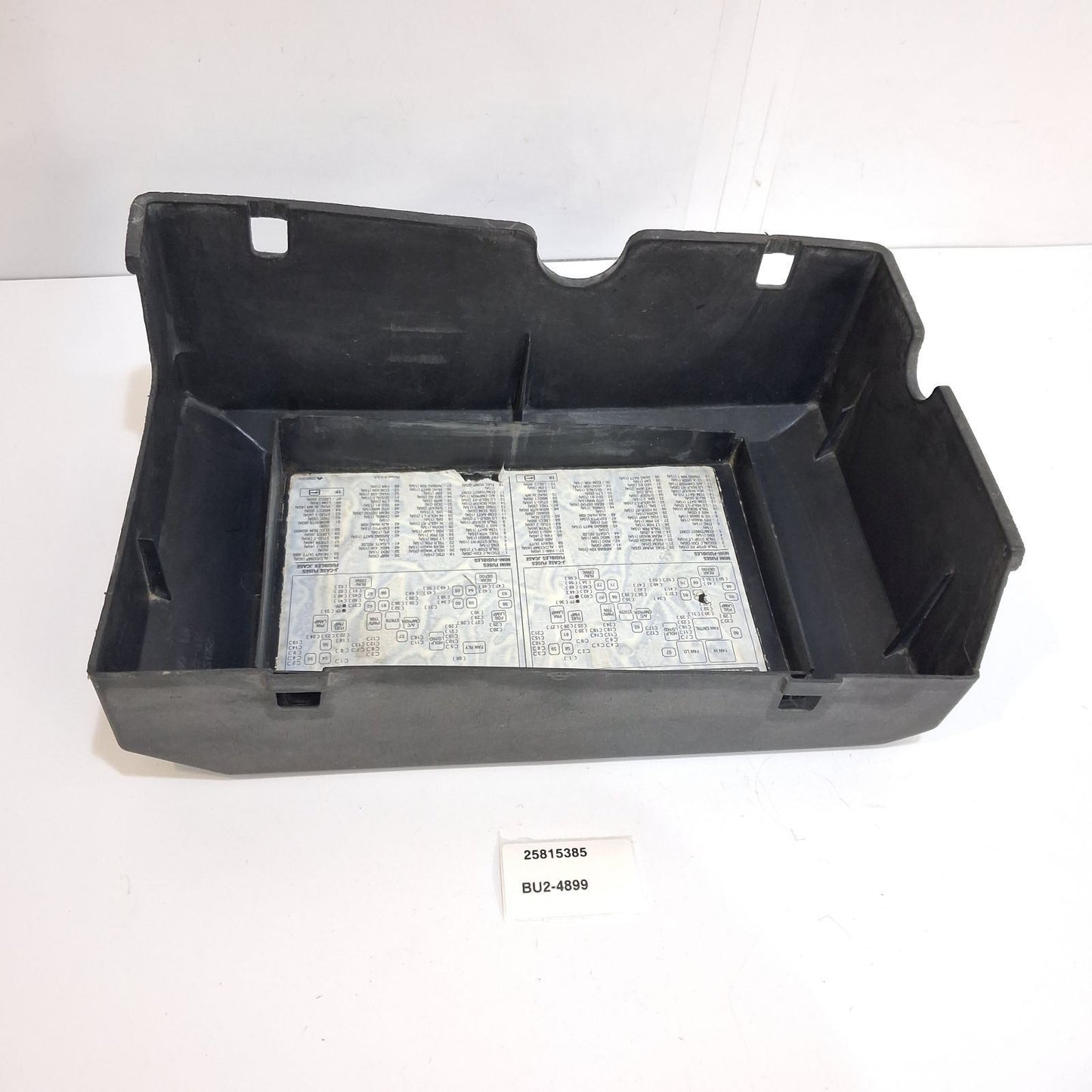 2007-2009 Chevrolet Silverado Engine Wiring Harness Junction Block 25815385
