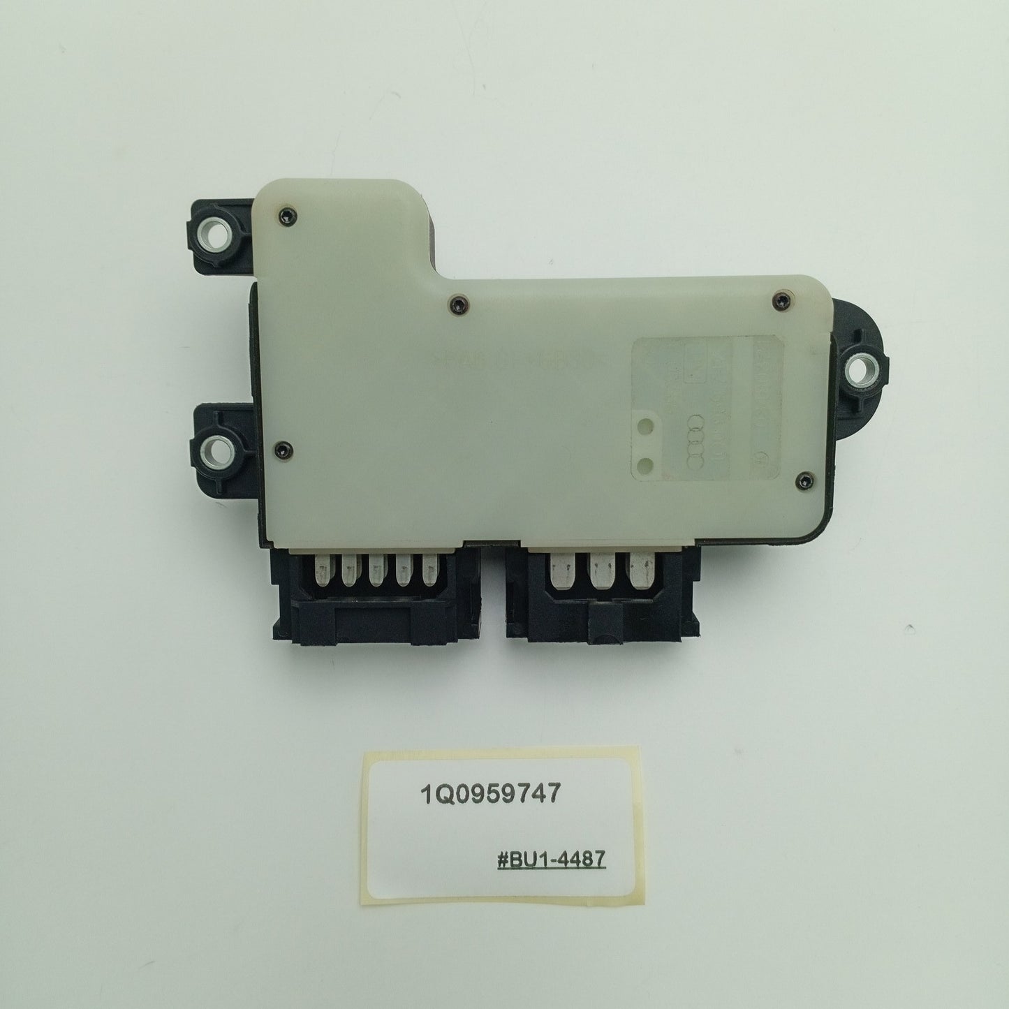 2007-2016 Volkswagen Eos Power Seat Switch 1Q0959747