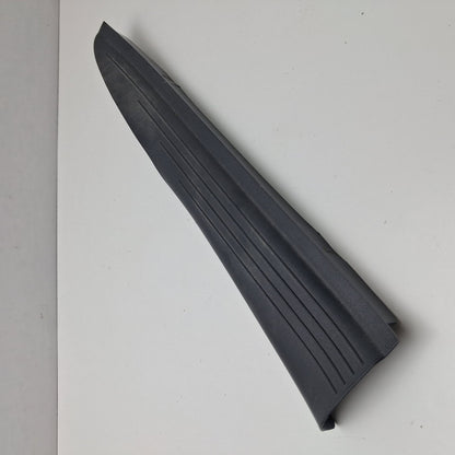 2002-2009 Mercedes-Benz E-Class Door Sill Trim Cover A2116800535