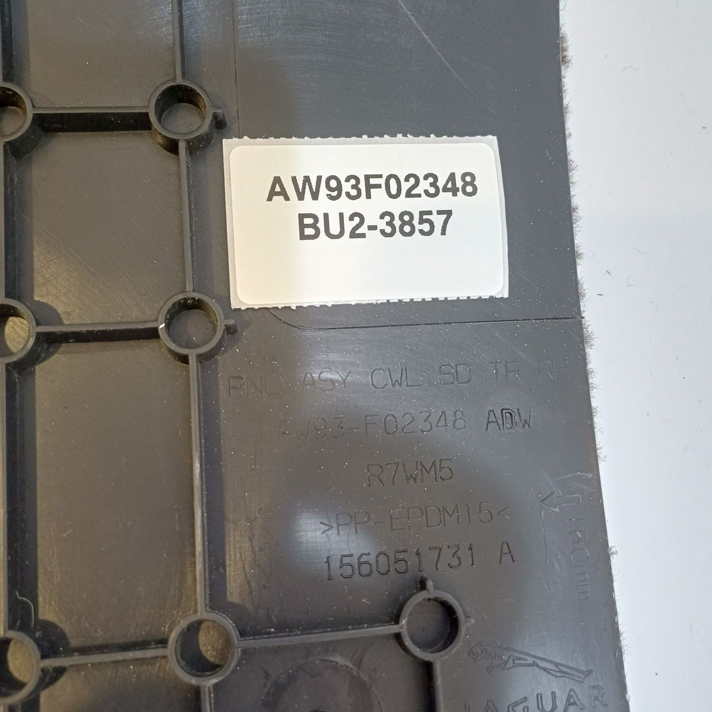 2010-2018 Jaguar XJ Front Right Scuff Kick Panel Cover AW93F02348