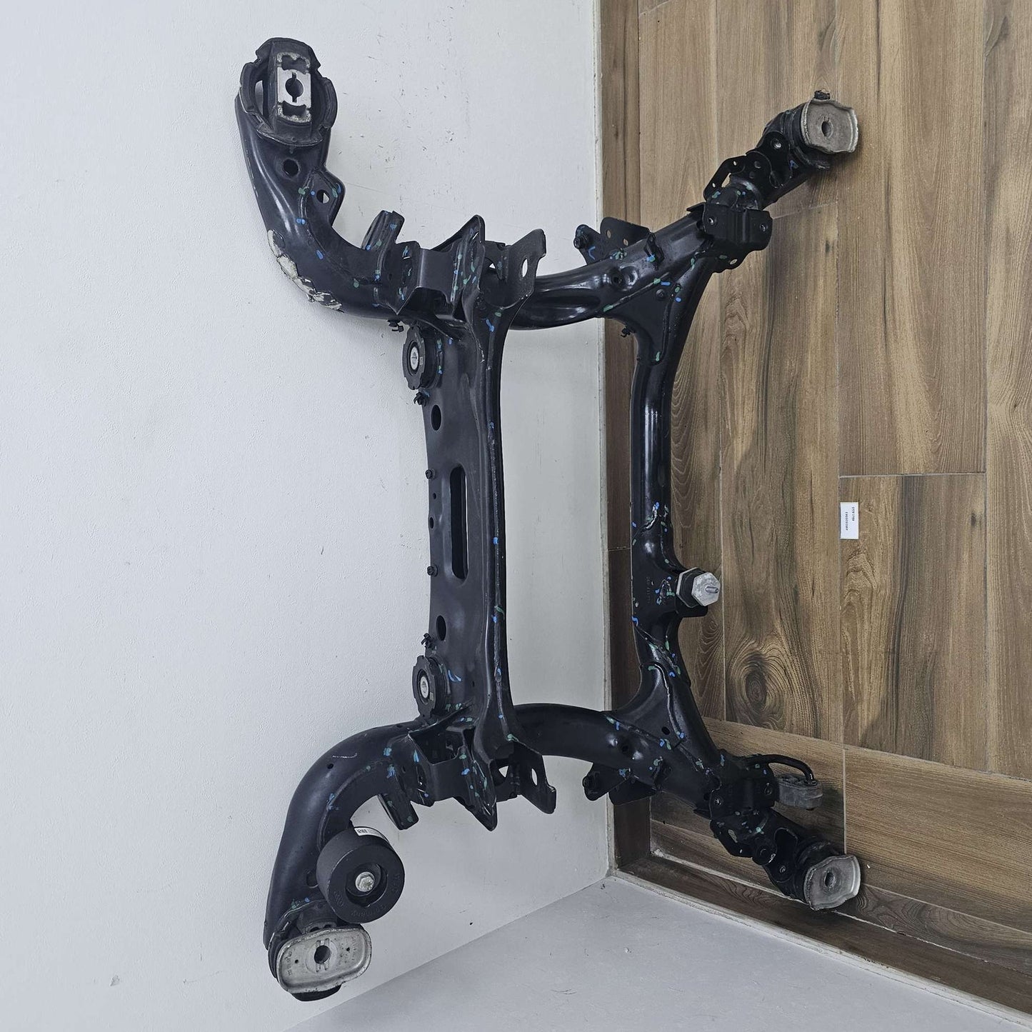 2019-2025 Audi Q8 Suspension Crossmember Insulator 4M0505563