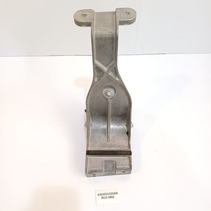 2010-2018 Jaguar XJ ABS PUMP MOUNT BRACKET AW932C325AB
