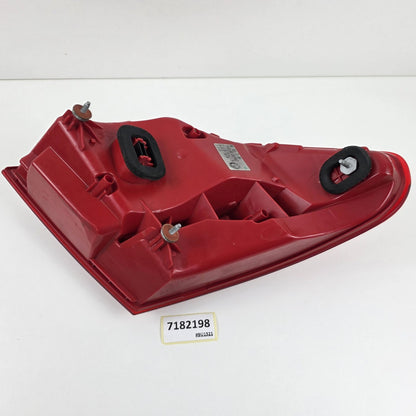 2009-2013 BMW 7 Series F01 Rear Tail Light Lamp Side Panel Right 7182198
