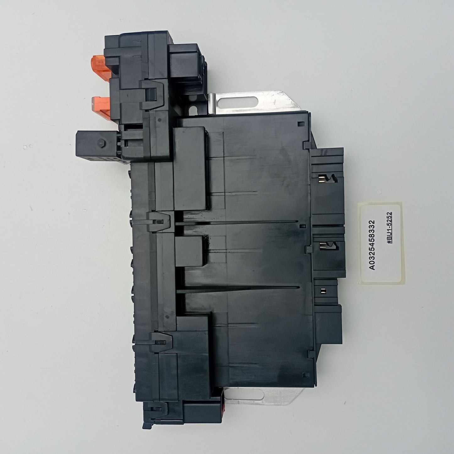 2002-2005 Mercedes-Benz W220 Right Front Fuse Relay Box SAM Module A0325458332