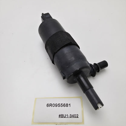 2016 Volkswagen Golf R Washer Pump 6R0955681