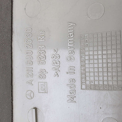 2002-2009 Mercedes-Benz E-Class B Pillar Trim A2116902630