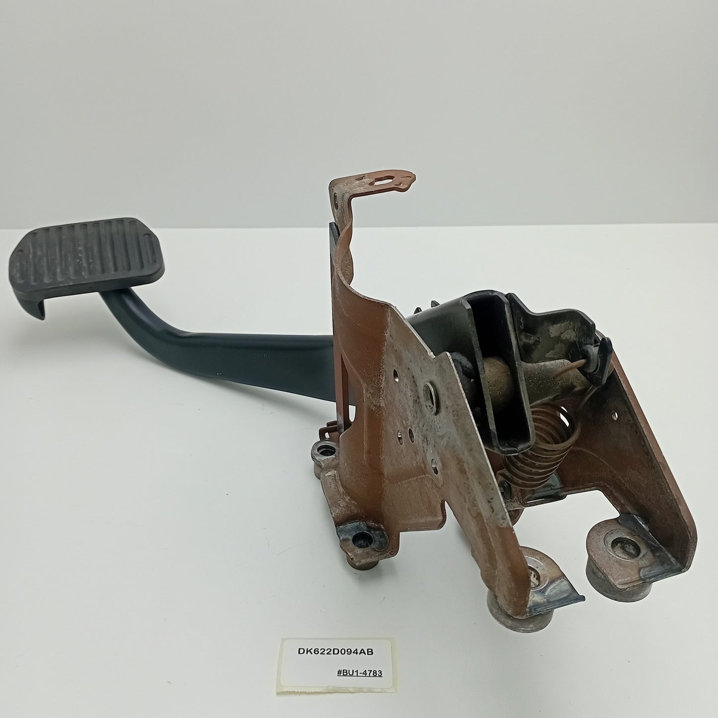 2014-2017 Land Rover Range Rover Sport L494 BRAKE PEDAL DK622D094AB