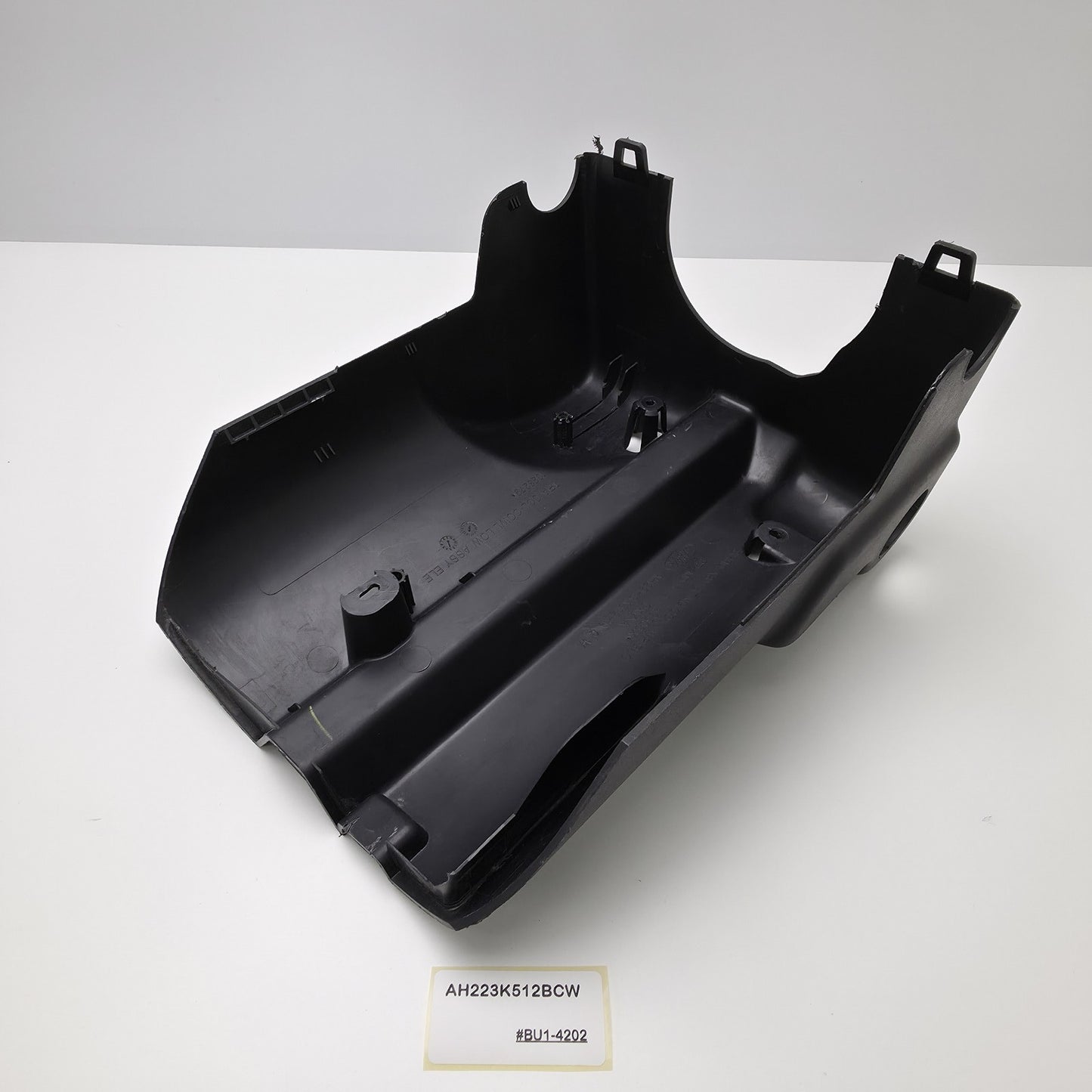 2010-2013 Land Rover Range Rover Steering Column Shroud Lower Cover AH223K512BC