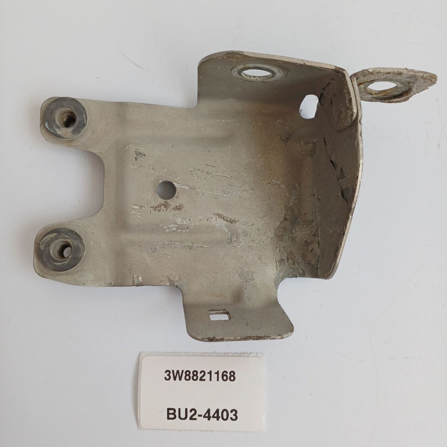 2011-2018 Bentley Continental GTC Fender Mounting Bracket 3W8821168