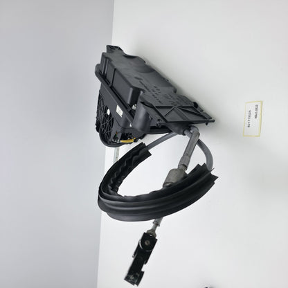 2010-2015 Audi TT Shifter Assembly 8J1713025