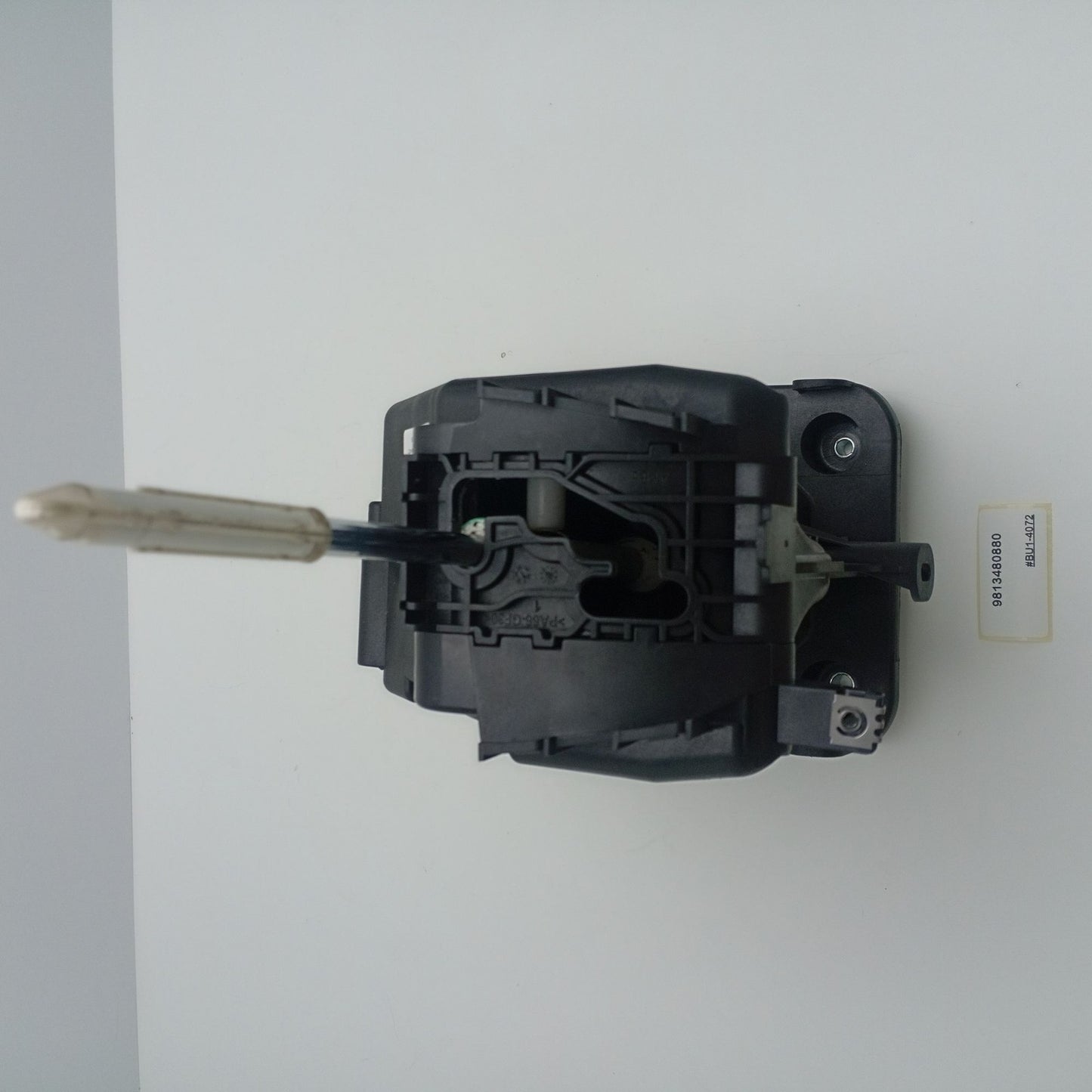 2011-2017 Citroen DS5 SHIFTER LEVER 9813480880