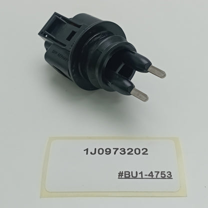 2000-2011 Audi A4 Coolant Level Sensor Connector 1J0973202