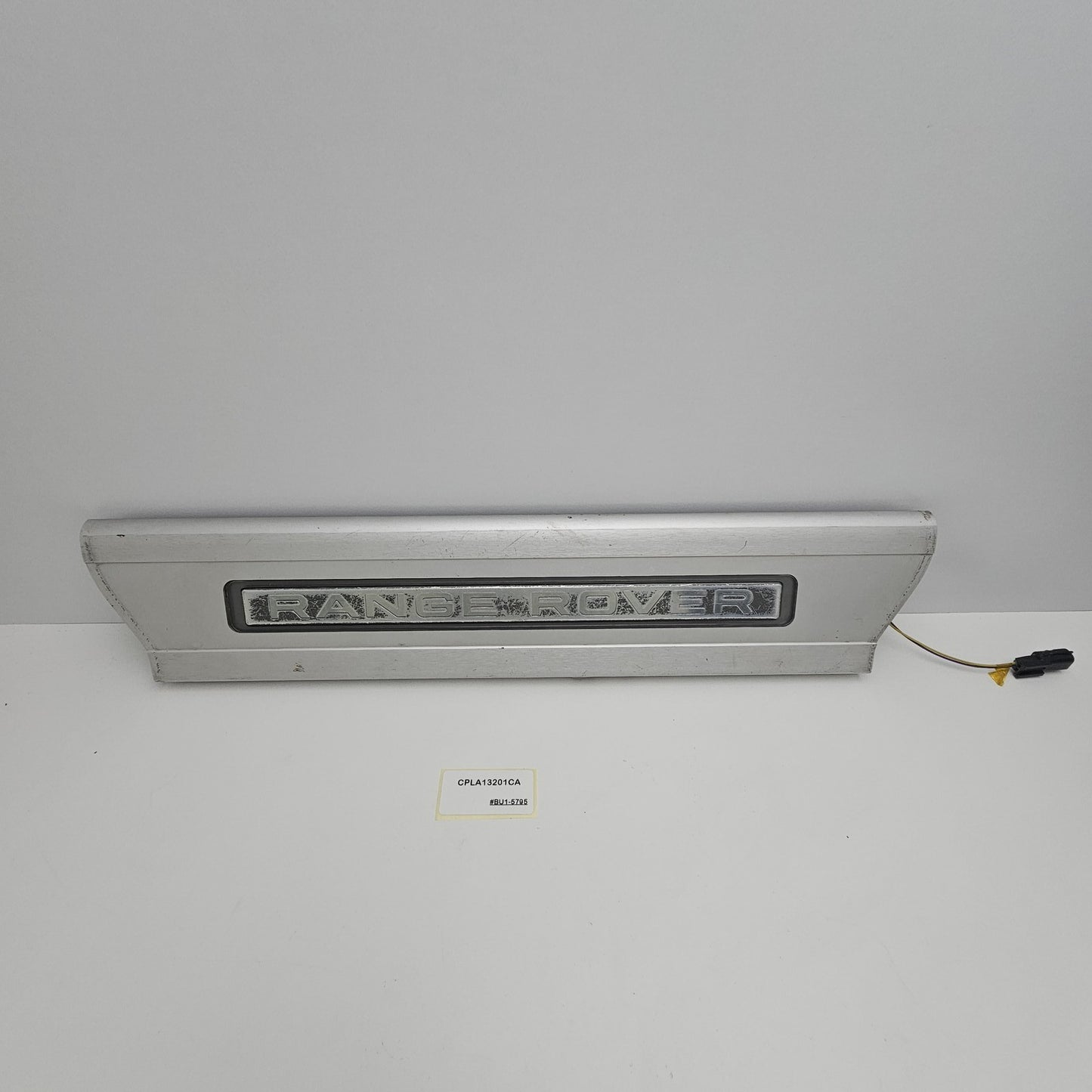 2014-2015 Land Rover Range Rover Sport Door Scuff Plate RH Front CPLA13201CA