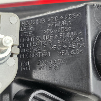 2014-2018 Maserati Ghibli REAR LEFT INNER TAILLIGHT 06700046820