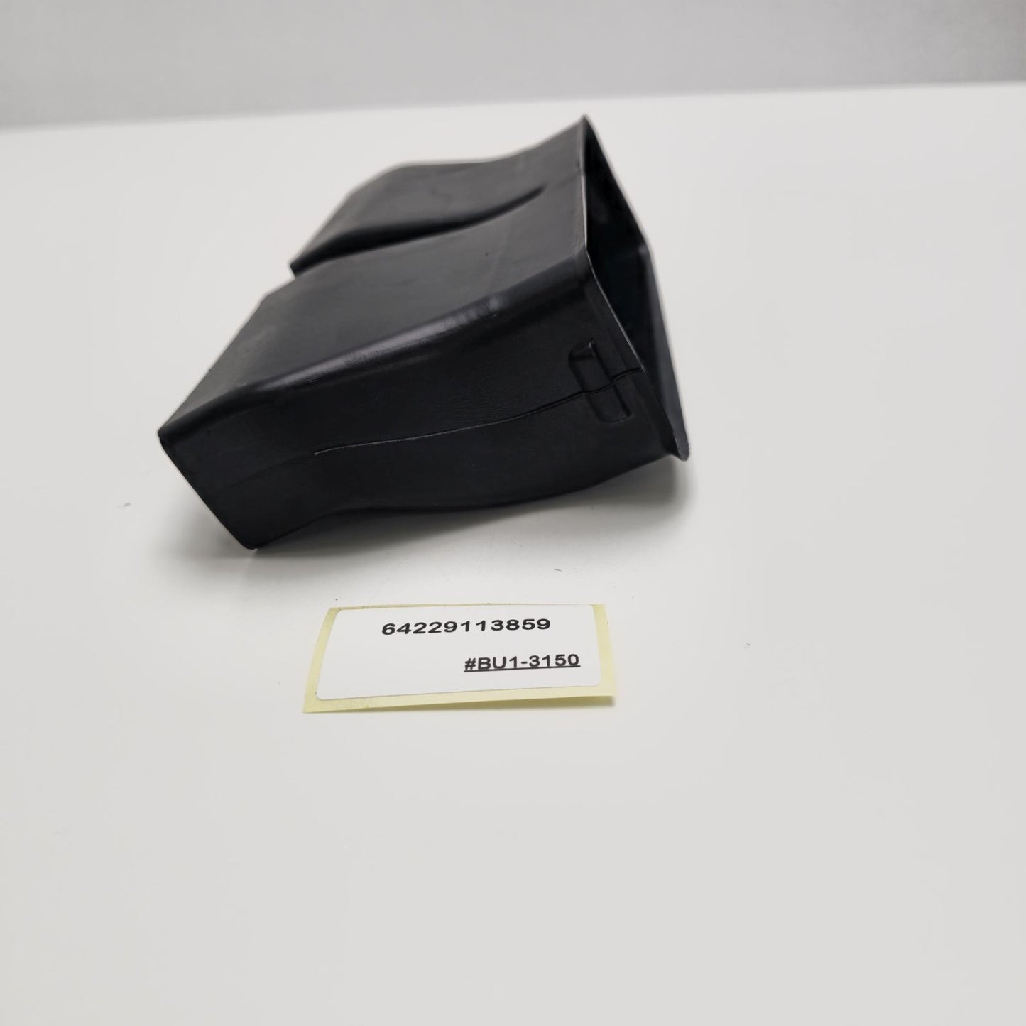 2011-2016 BMW 528i Adapter Air Duct 64229113859
