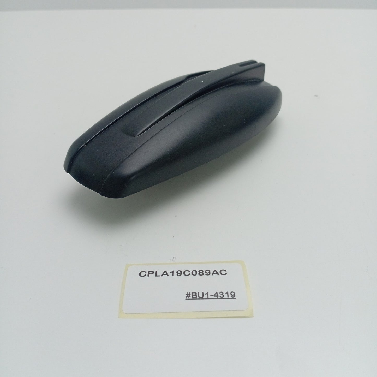2018 Land Rover Range Rover Sport L494 Aerial GPS antenna CPLA19C089AC