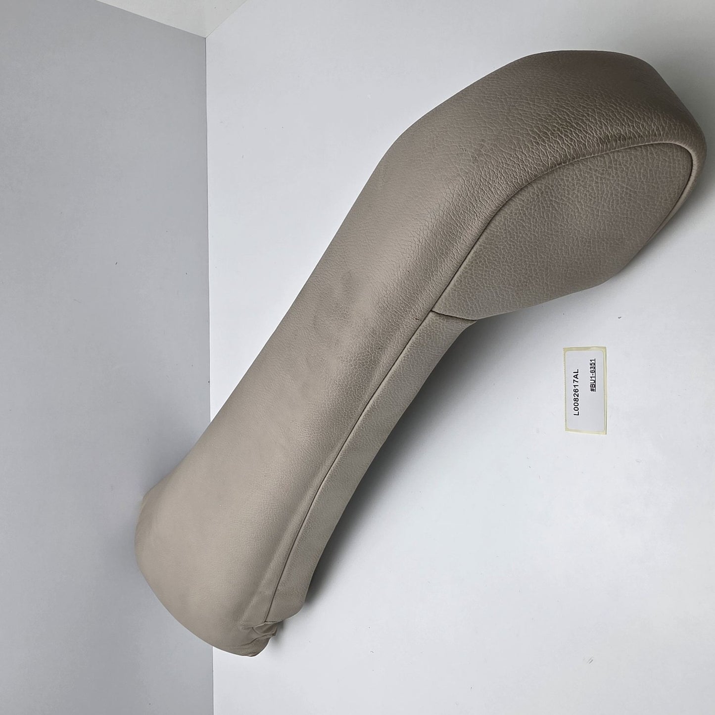 2009-2013 BMW X5 Rear Right Passenger Seat Bolster Corner Pad L0082617AL